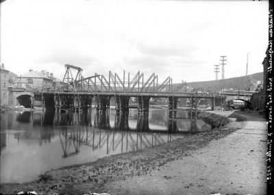 Reconstruire les ponts : clichs des Ponts et Chausses (1922-1932)
