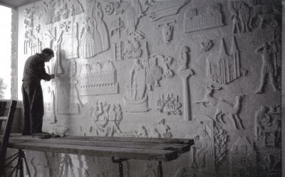 Le bas-relief des Archives dpartementales des Ardennes (3FI 0335)