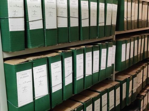 Travaux de reconditionnement aux Archives dpartementales des Ardennes