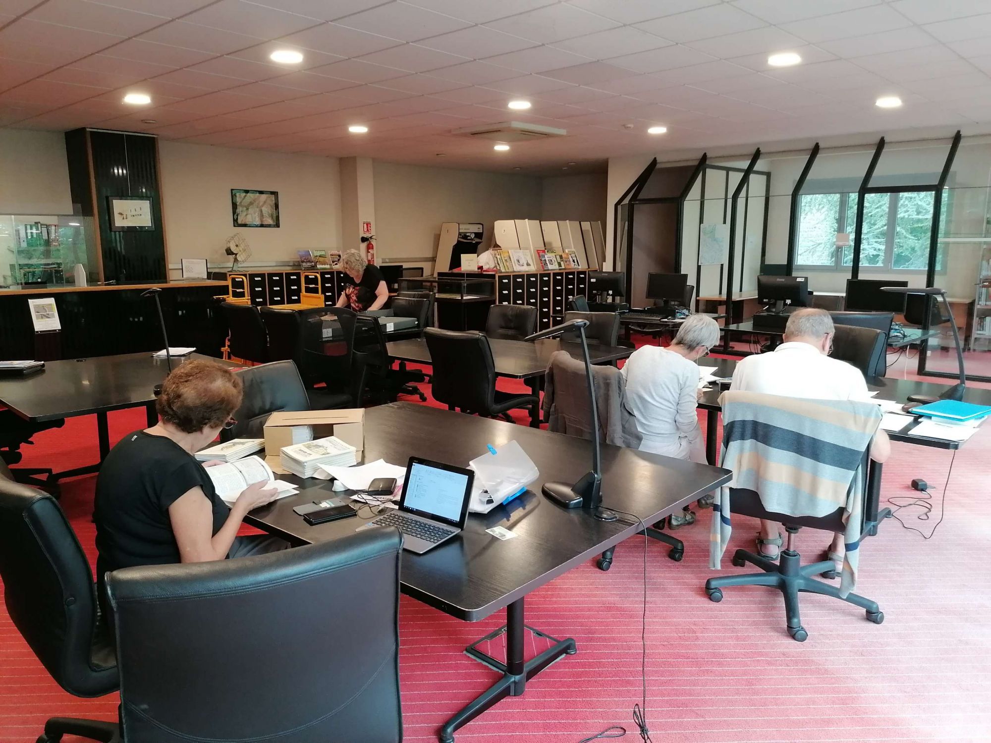 Photographie de la salle de lecture