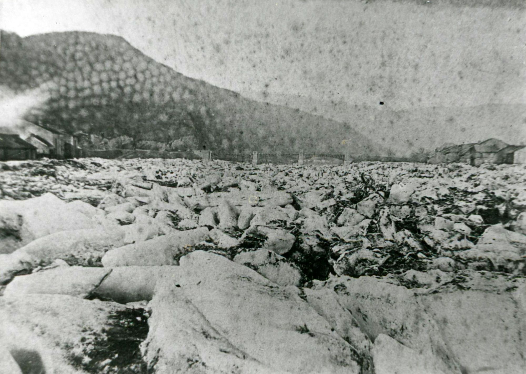 Archives communales et variété des documents conservés